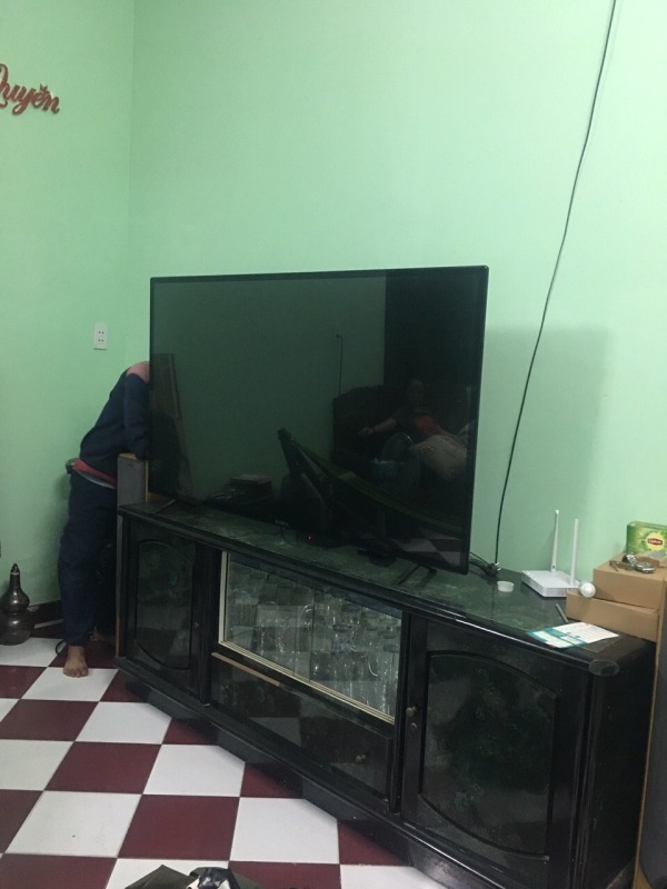 Sửa Chữa Tivi Tại Điện Máy Thuận Hiếu